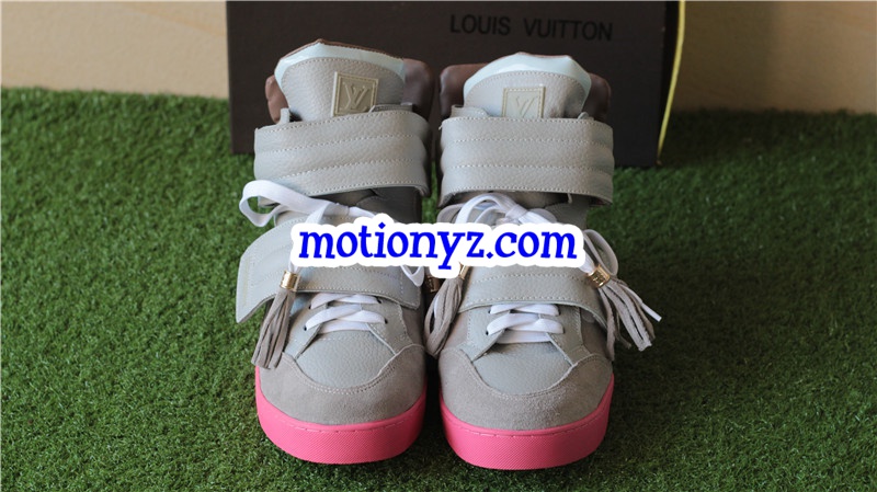 Brand Sneaker High Top Grey Pink